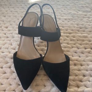 Ann Taylor Kitten Pointed Heels Size 8.5